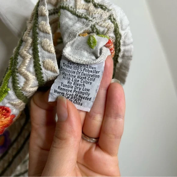 Johnny Was 100% Linen Tan Floral Embrodiered Pull on Skirt Size Small - Picture 12 of 16